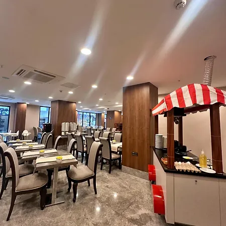 Hotel Sapphire 4*