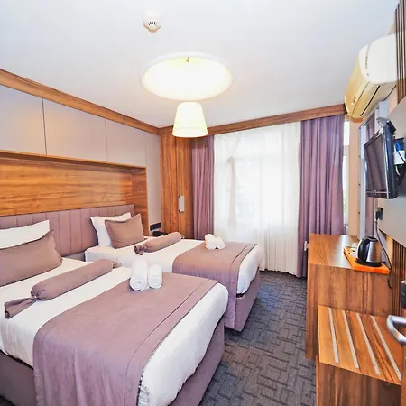 Hotel House Old Town 2*