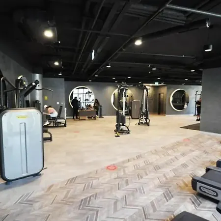 Apartment Gorgeous Modern 1bd Views W Poolgym! #255 *