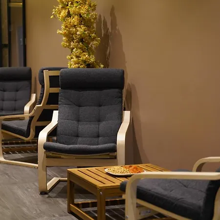 Cip & - Bakirkoey Center 4*