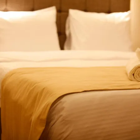 360 Nacre Hotel 3*