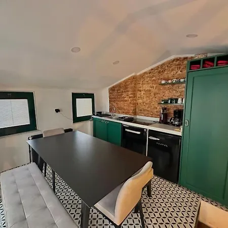 Apartment Beyoglu'nda Tarihi *