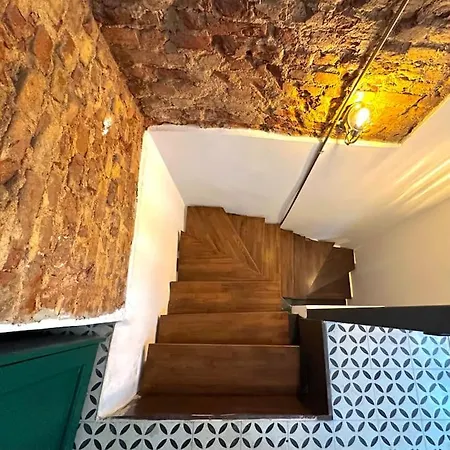 Apartment Beyoglu'nda Tarihi *