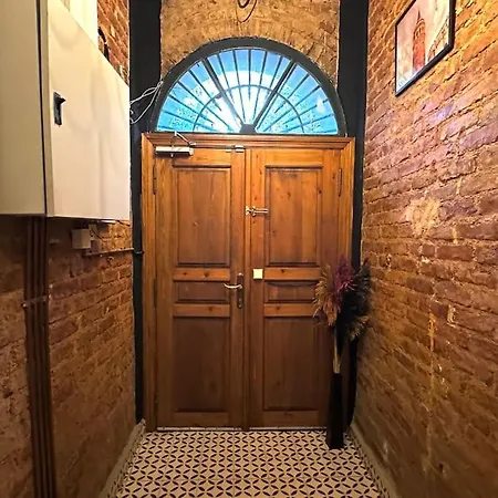 Beyoglu'nda Tarihi Istanbul