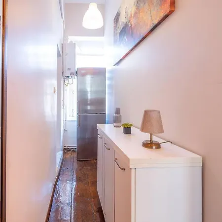 Smashing Flat At The Heart Of Galata Apartment