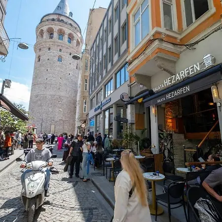 Smashing Flat At The Heart Of Galata Apartment *