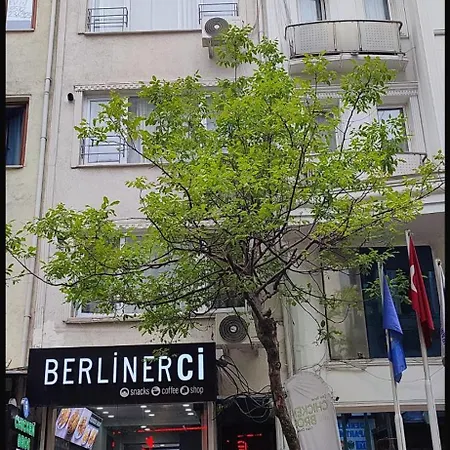 Alha Aparthotel