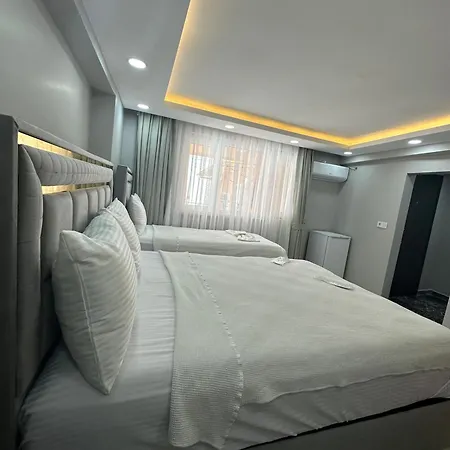 Immor Akkus * Istanbul