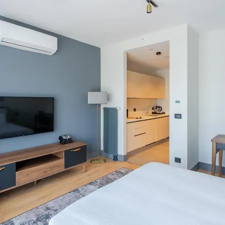 The Superior Living Kagithane Aparthotel *