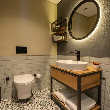 The Superior Living Kagithane Aparthotel *