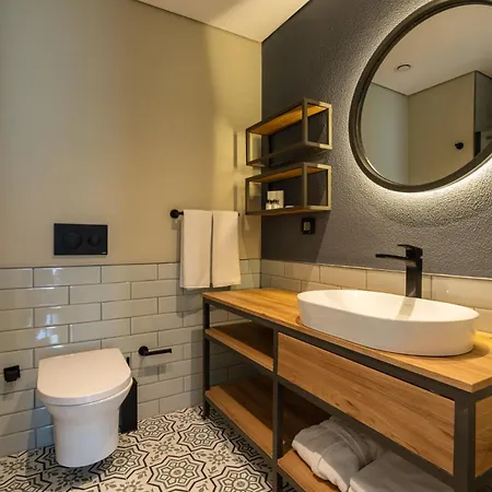 The Superior Living Kagithane Aparthotel