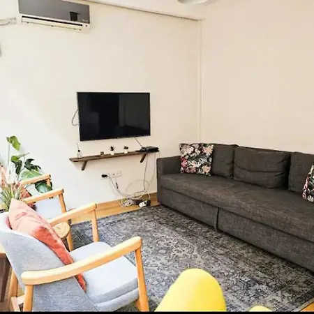 1 Bedroom Cozy *