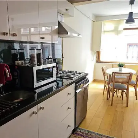 1 Bedroom Cozy *