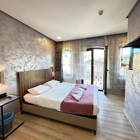 Otel Taxim Alyon İstanbul