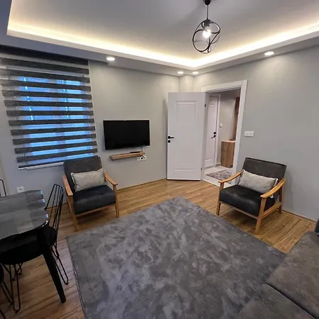 Ayd Beyoglu Taksim * Istanbul