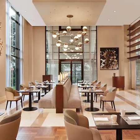 Sheraton Levent 5*