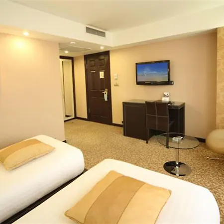 Hotel Cartoon