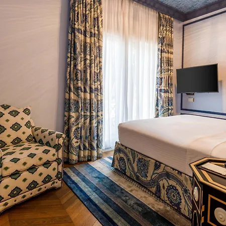 Отель Hagia Sofia Mansions Istanbul, Curio Collection By Hilton Стамбул