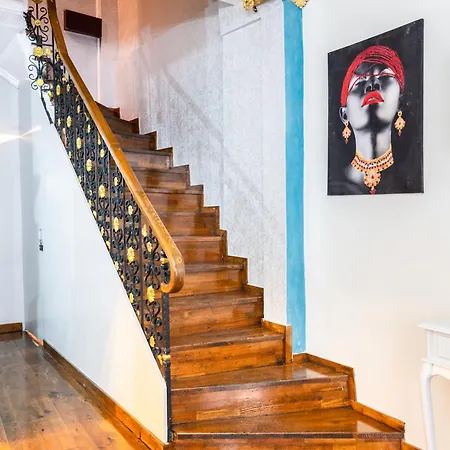 Taksim Dora Bed & Breakfast Istanbul