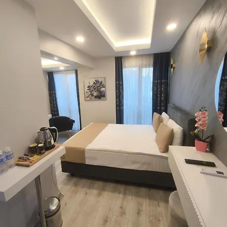 White Palace Halic