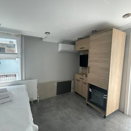 Moonlight Aparthotel