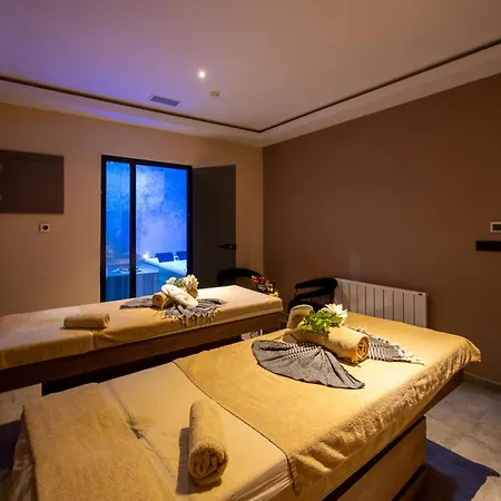 Vess Otel
