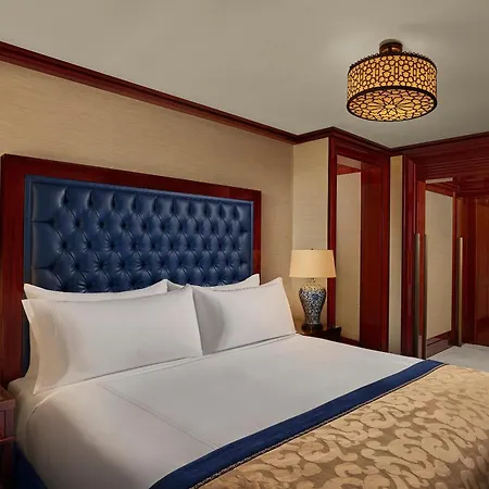 Hotel Divan 5*