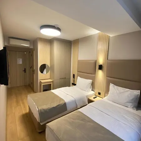 Yenikapi Hotel *