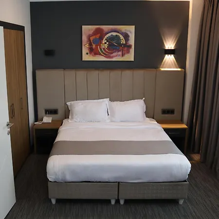 Home Plus Hotel Hotel 3*