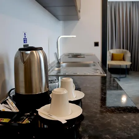 Home Plus Hotel