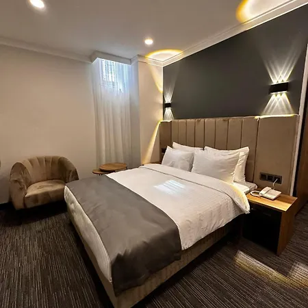 Home Plus Hotel