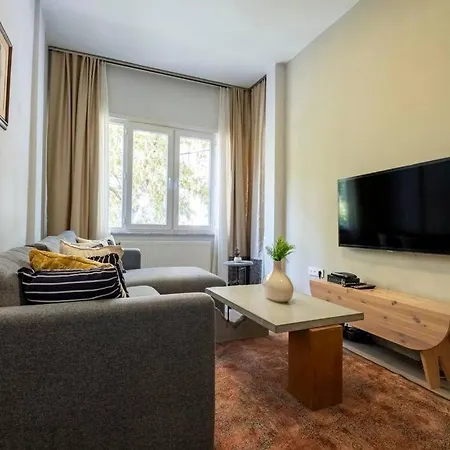 New 3-bedroom Apartment Istanbul
