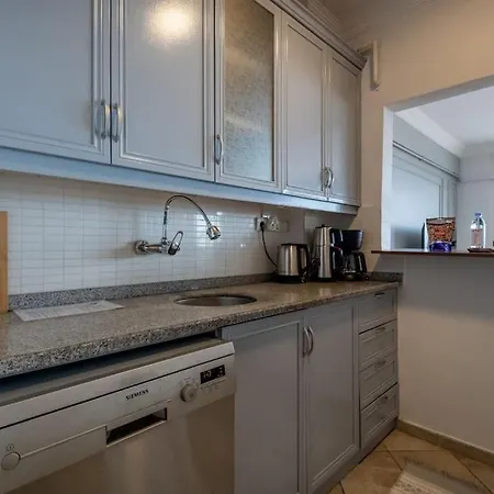 Bosphorus View With 2 Bedrooms And Location Apartment *