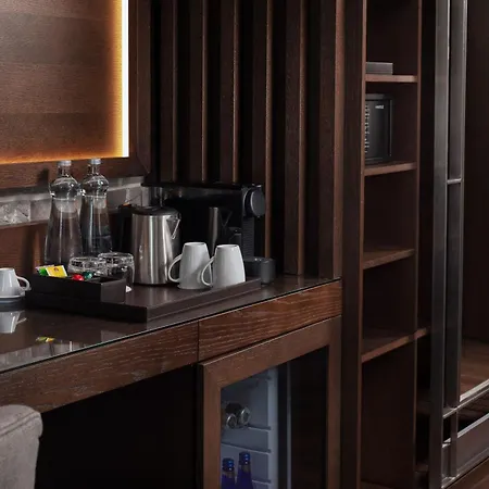 Decamondo Galata, A Tribute Portfolio 5* Istanbul