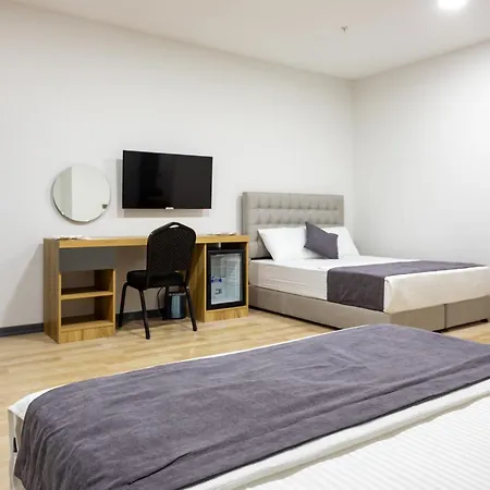 Atm Hotel 3*