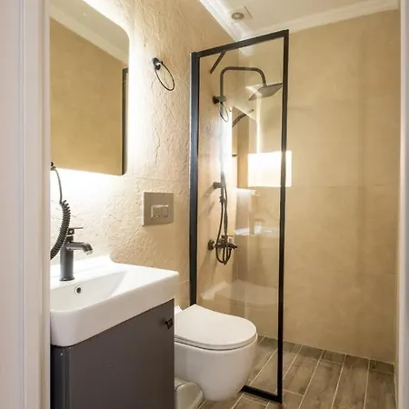 Hostal Glass *