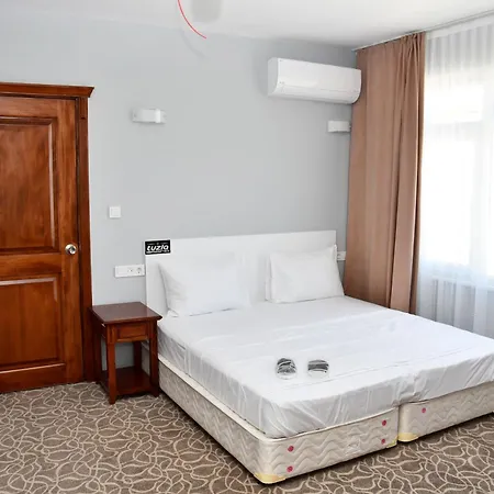 Tuzla Grand