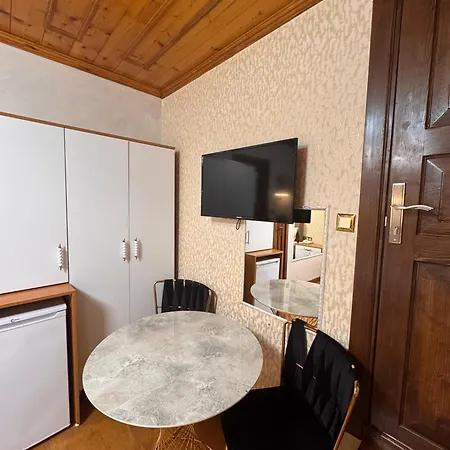 Hotel Guer Royal Aparts Istanbul