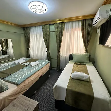 Guer Royal Aparts 3* Istanbul