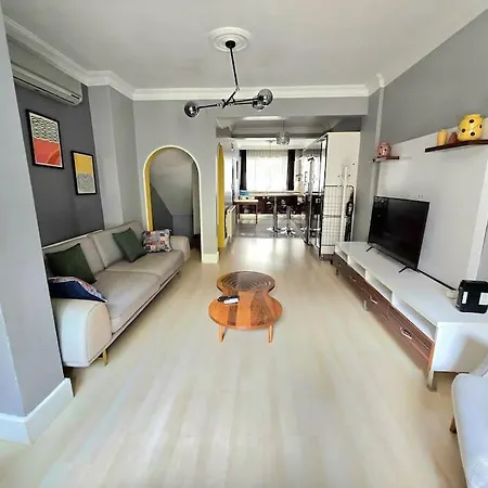 Happy Family Duplex Apartment Istanbul