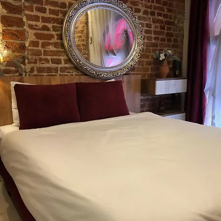 Galata By Rich Bed & Breakfast
