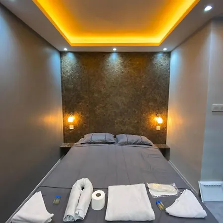 New La Pella * Istanbul