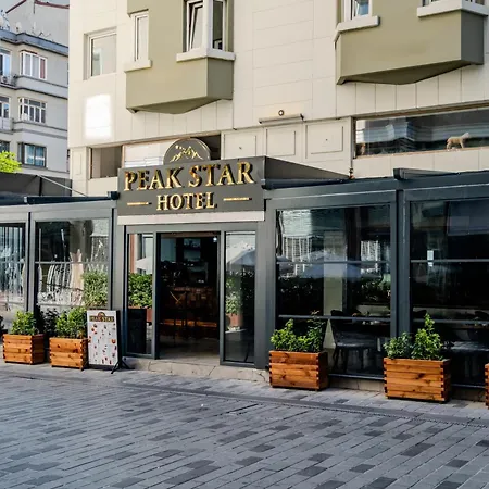Peak Star מלון 3*