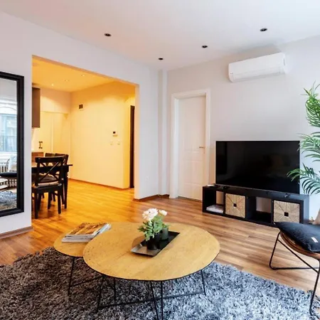 Apartment Spacious Modern Airy 4bed2bath Home! #369 Istanbul