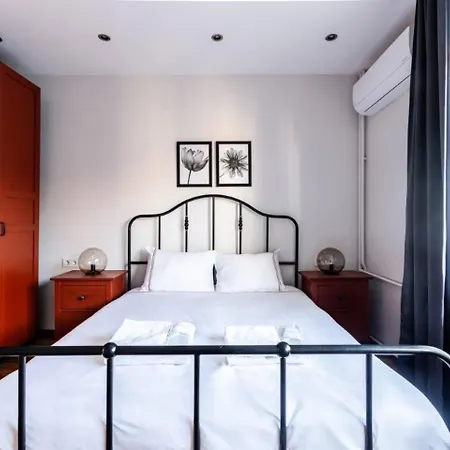 Spacious Modern Airy 4bed2bath Home! #369 Apartment Istanbul