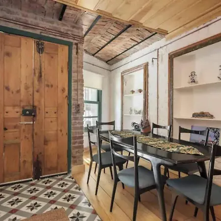 Gorgeous Rustic Balat 4bed2bath Home! #363 Holiday home