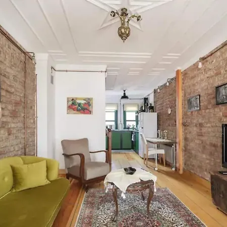 Gorgeous Rustic Balat 4bed2bath Home! #363 Holiday home Istanbul