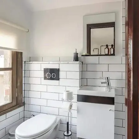 Holiday home Gorgeous Rustic Balat 4bed2bath Home! #363 *