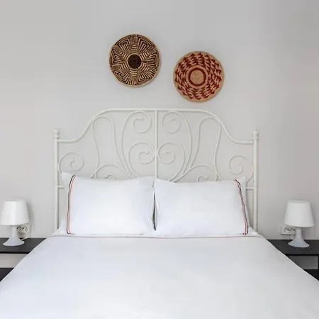 Charming Bright 4bd2bath Balcony Pad #368 * Istanbul
