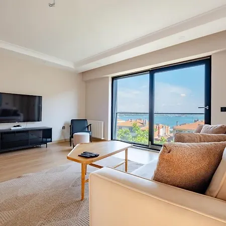 Bosphorus View With 2 Bedrooms * Istanbul